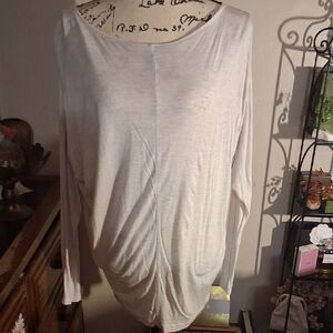 VINCE Off White Women's Long Sleeve Batwing Lightweight Top Size Small